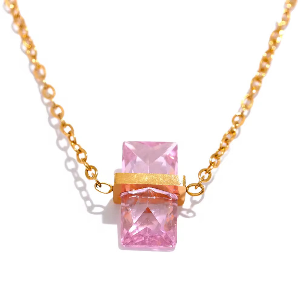 MAEVE necklace