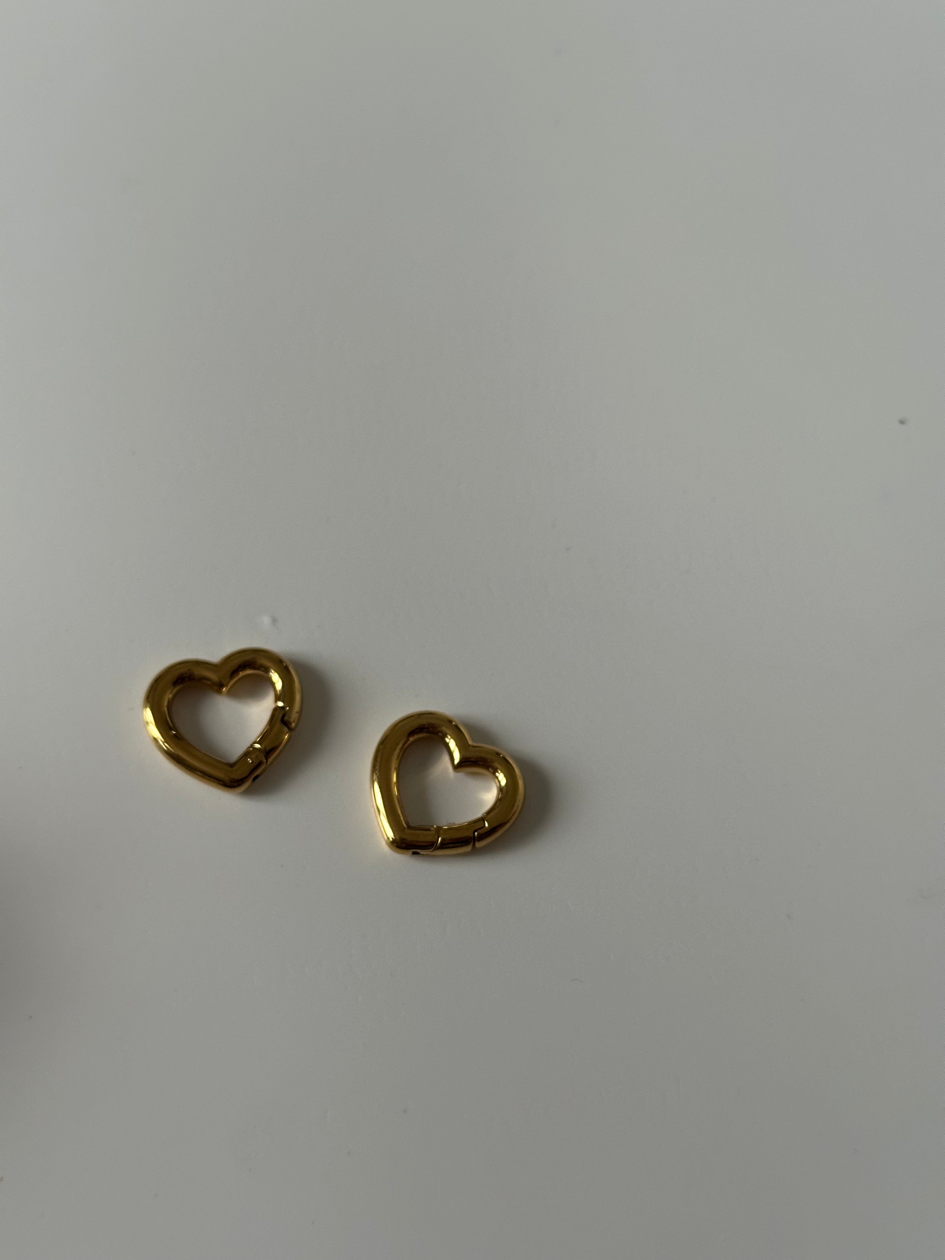 HEART & ROUND CLASP