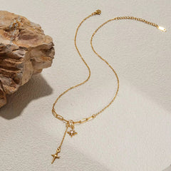 QUINCY necklace