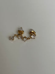 AVERY earring