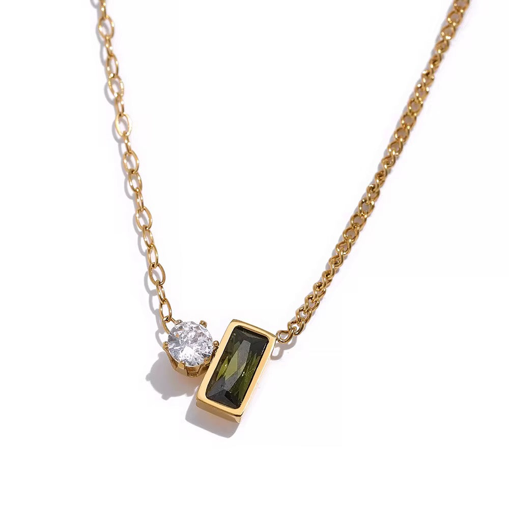 MAEVE necklace