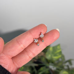 WILLOW STUDS ( PAIR )