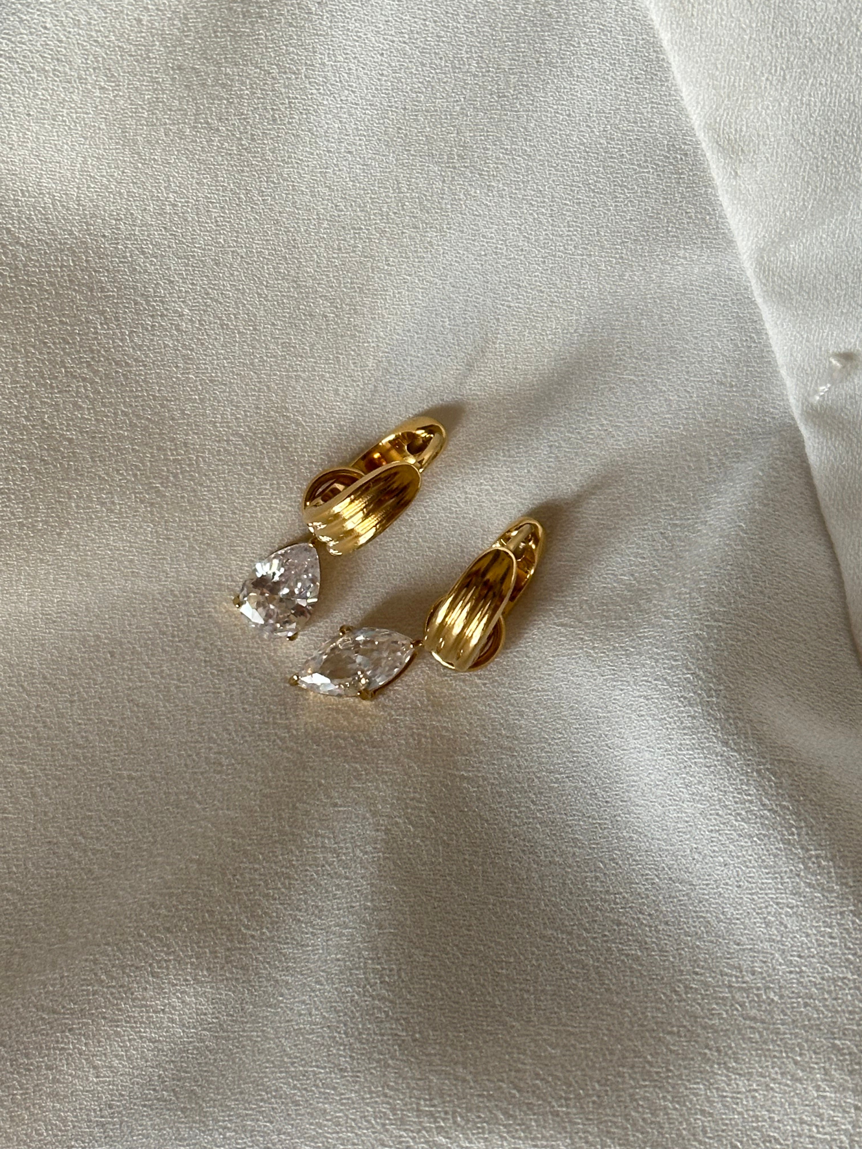 MAPLE earring
