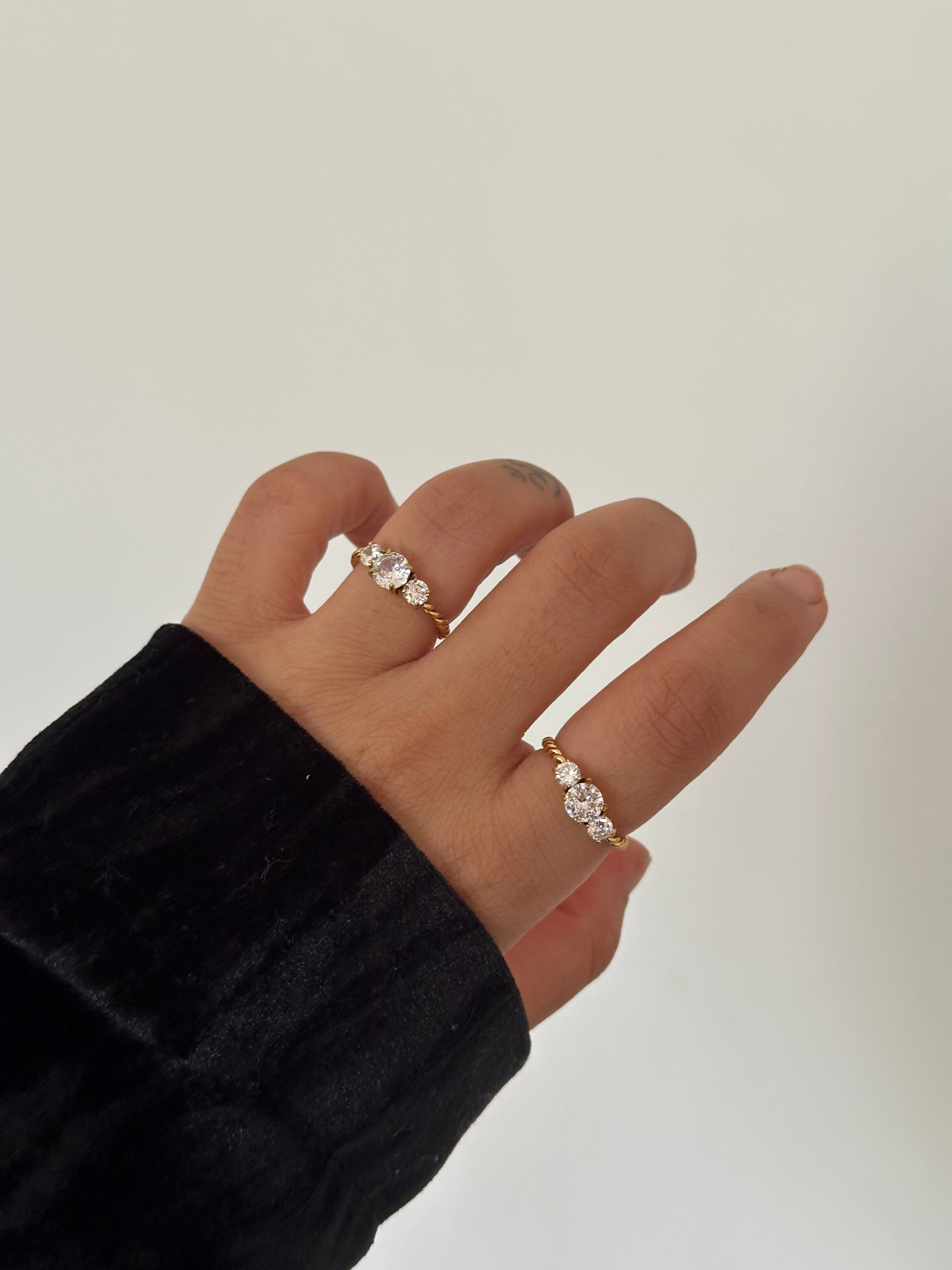ANOUSHKA ring