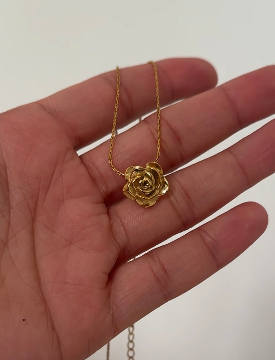 ROSALIE necklace