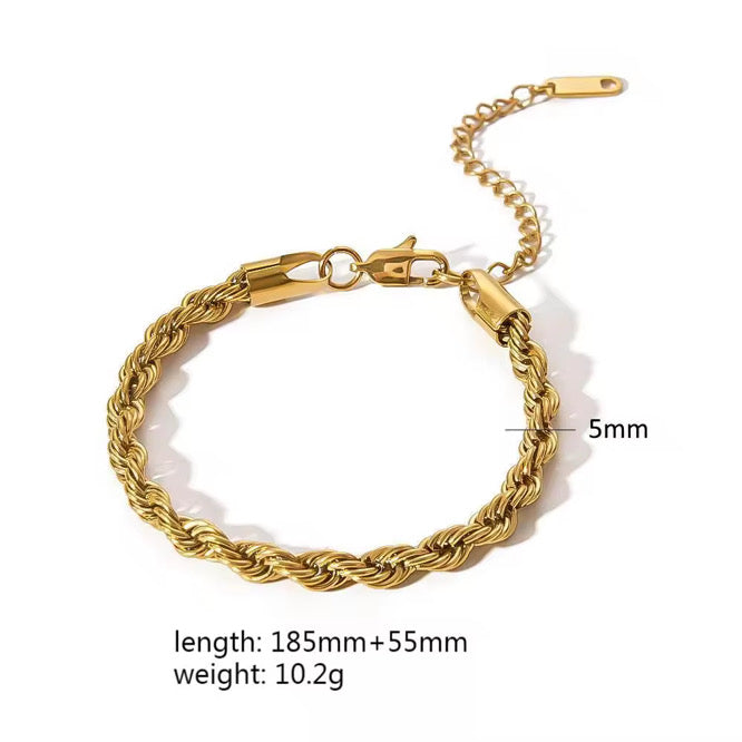 TWISTED Chain bracelet