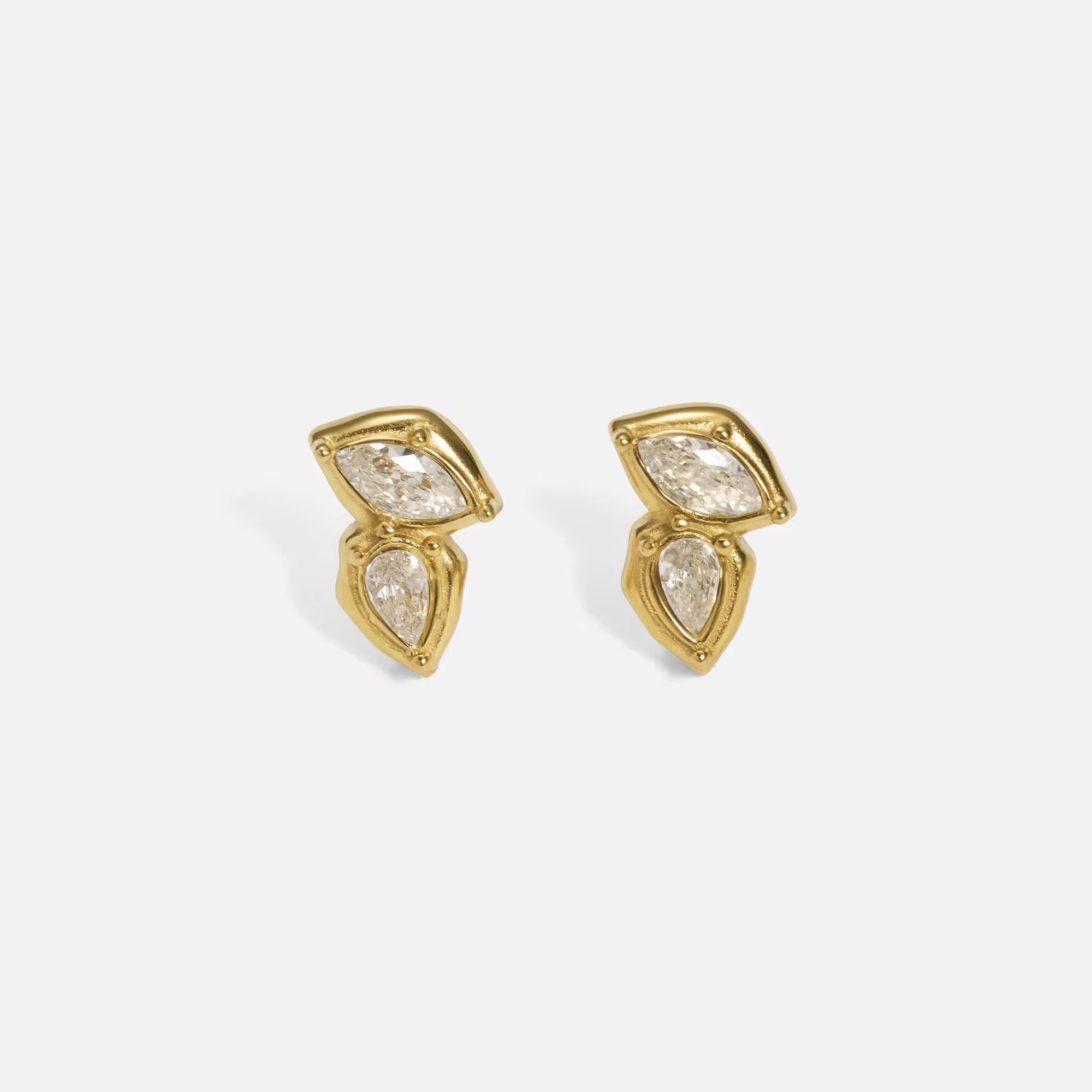 DELYSSA Earring
