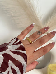 CHARLIE Ring